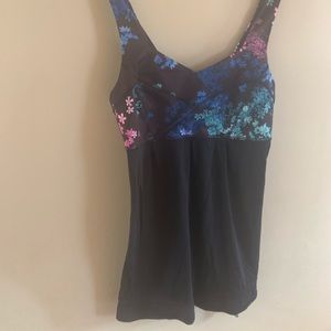 Lululemon tank top
